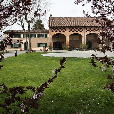 Agriturismo Tenuta Casteldardo Besenzone Extérieur photo