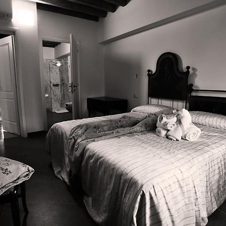 Agriturismo Tenuta Casteldardo Besenzone Extérieur photo